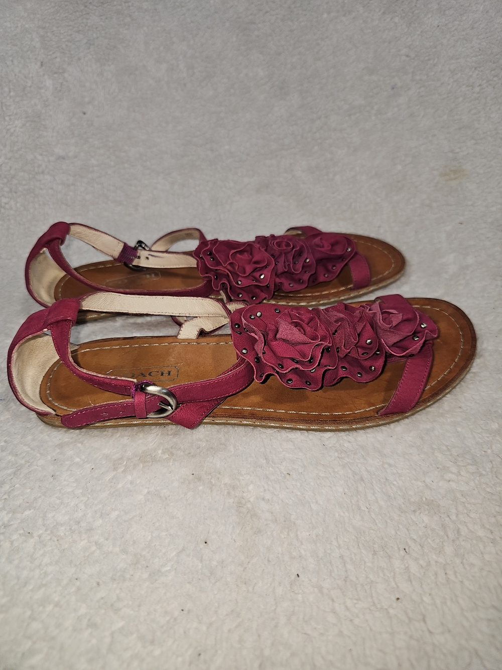 Coach Sandals Sz 6.5 B Women Rose Pink Red Flower Straps A8341 YGI G2S-21 - Picture 5 of 8